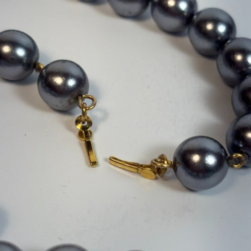 Necklace and Bracelet Set Steel Grey Gold Tone Invisible Clasp Adjustable - Picture 4 of 9